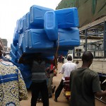 09_05_Kampala_carrying_1