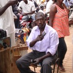 09_05_Kampala_shoe_cleaner